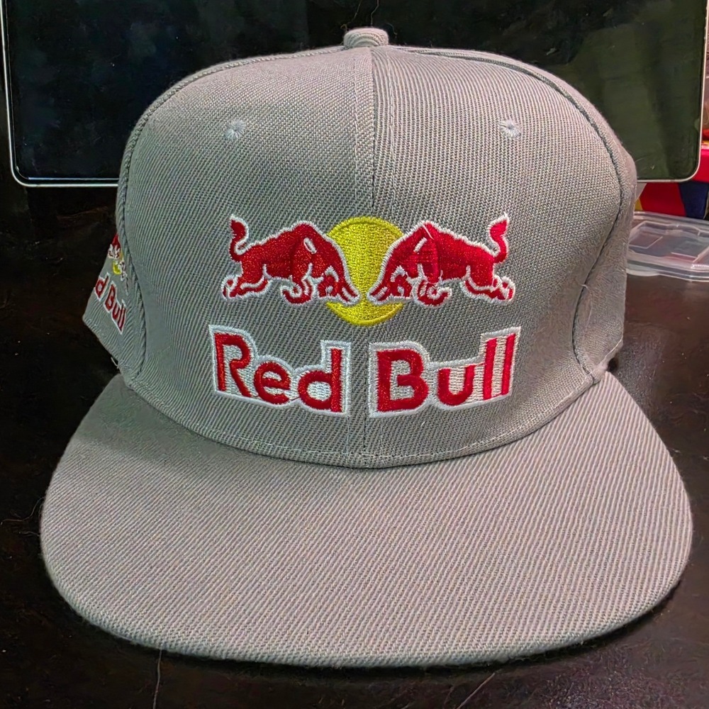 Red Bull Racing Snapback Hat Grey Embroidered Logo Adjustable Flat Brim Cap